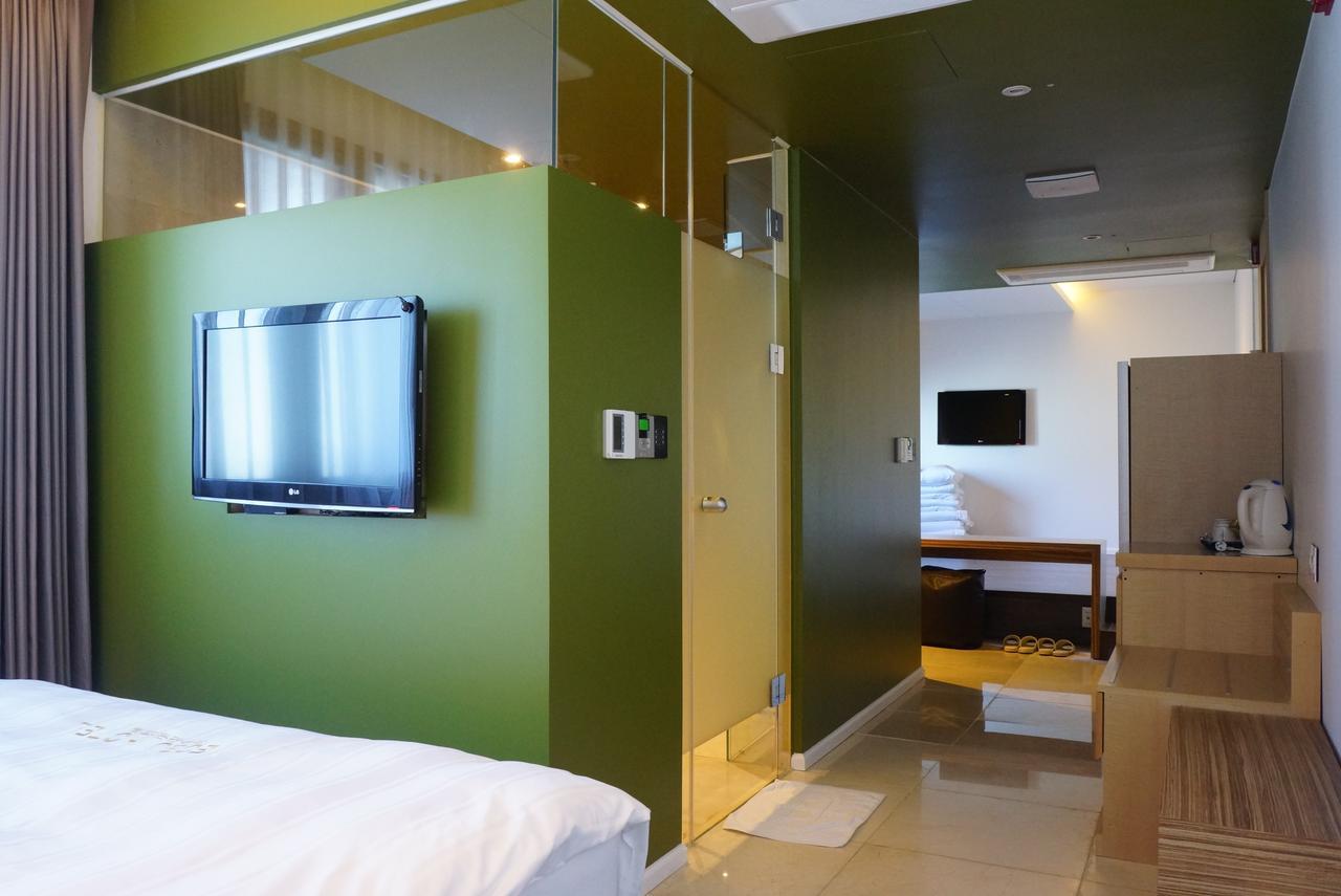 Hotel Matthieu Yeosu Exterior photo